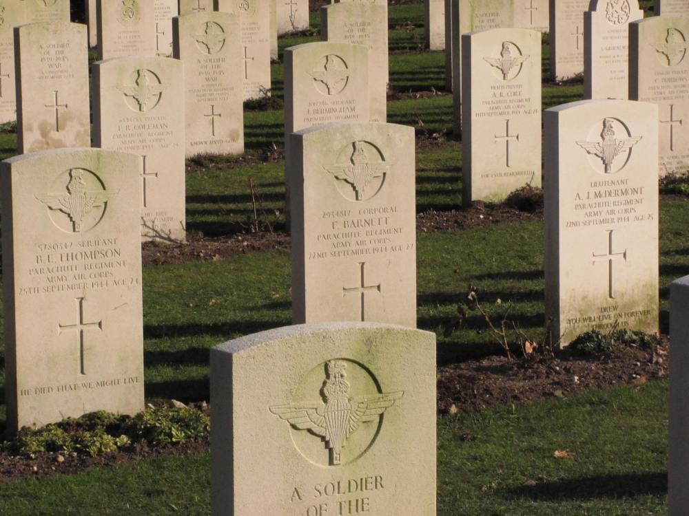 Airborne graves at Arnhem